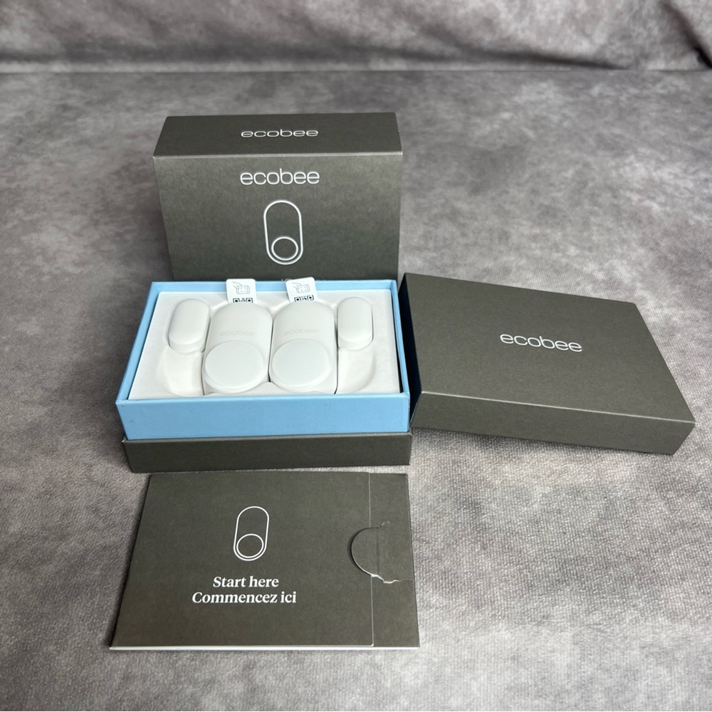 ecobee SmartSensor for Doors & Windows 2 Pack Model EB-DWSHM2PK-01 S/N 482200666